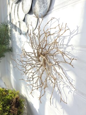 Guld dekoration att hänga. Besök blickfång.se