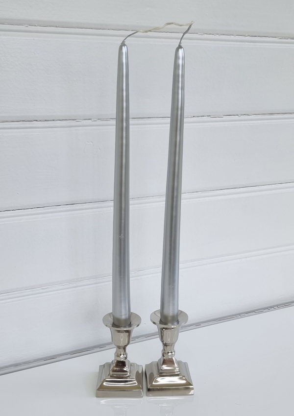Ljus-kronljus-i-silver-par