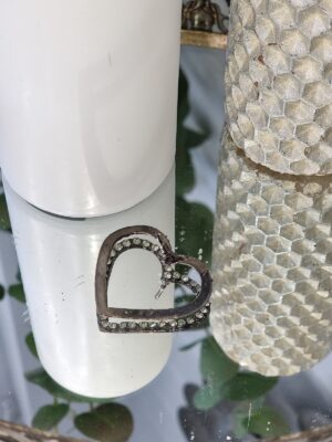 Ljussmycke hjärta med strass. besök blickfång.se