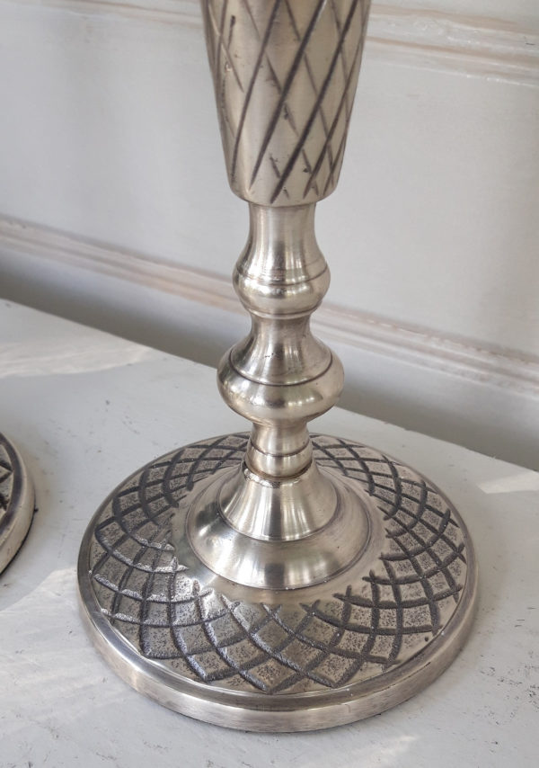 Ljusstake-ananas-palmblad-2