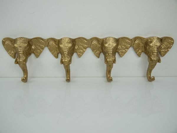 elefant-hangare-i-massing
