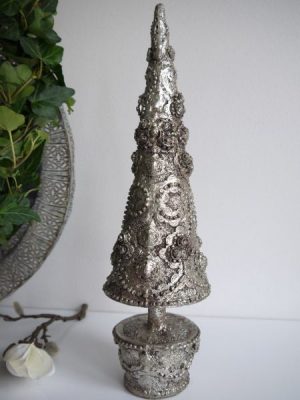 Juldekoration julgran i antik-silver. Besök Blickfång.se