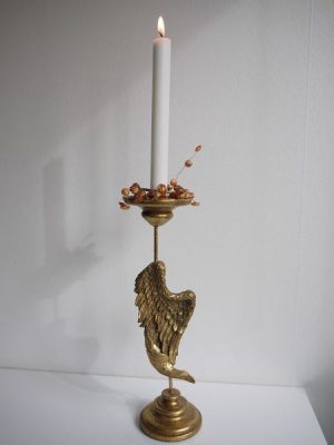 Ljusmanschett med guldfärgade pärlor