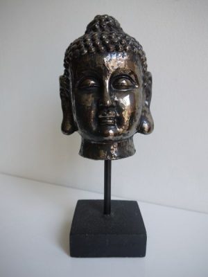 Rustik buddha ansikte prydnad. Besök Blickfång.se
