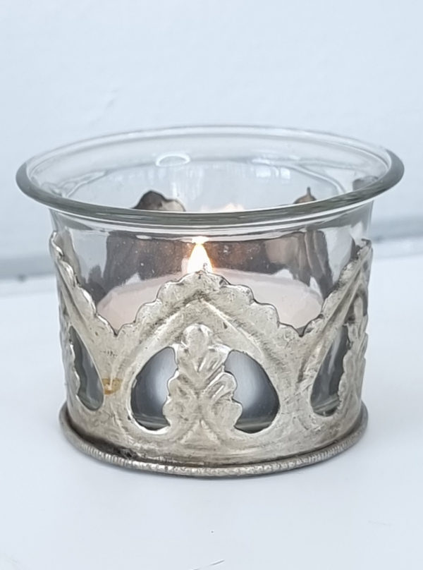liten-varmeljuslykta-med-silverdetaljer-1
