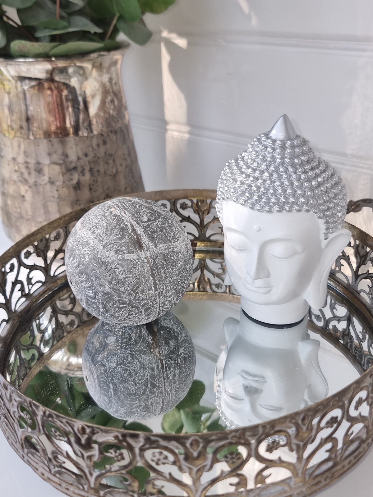 Kula i zink med mönster i shabby chic. Besök blickfång.se