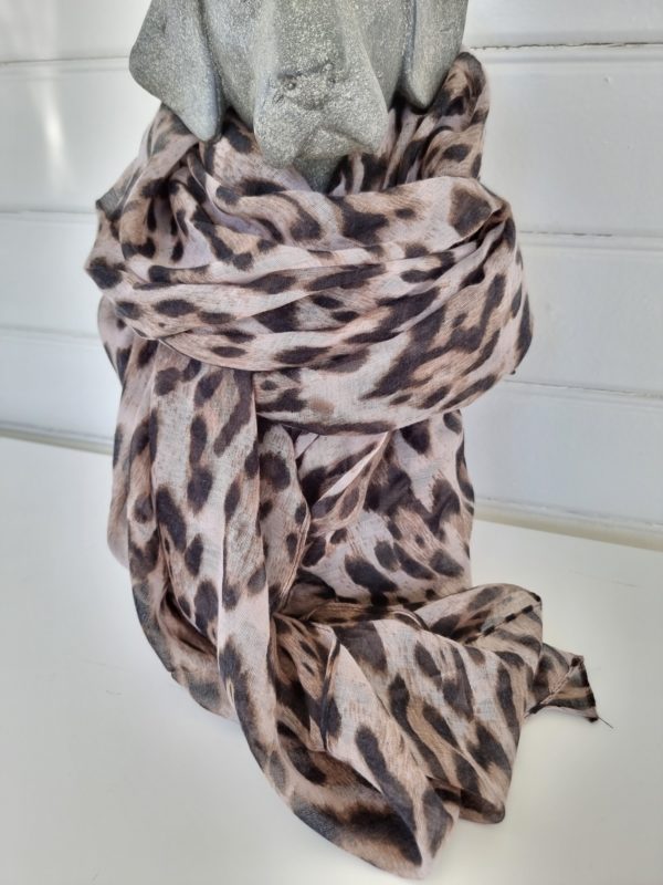scarf-med-leopardmonster