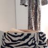 Necessär med zebra mönster. Besök Blickfåpng.se