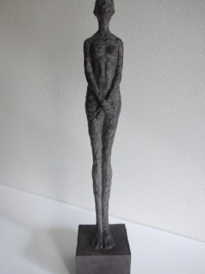 Dam skulptur prydnadssak. Besök Blickfång.se