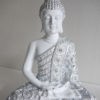 Buddha-i-vitt-och-silver