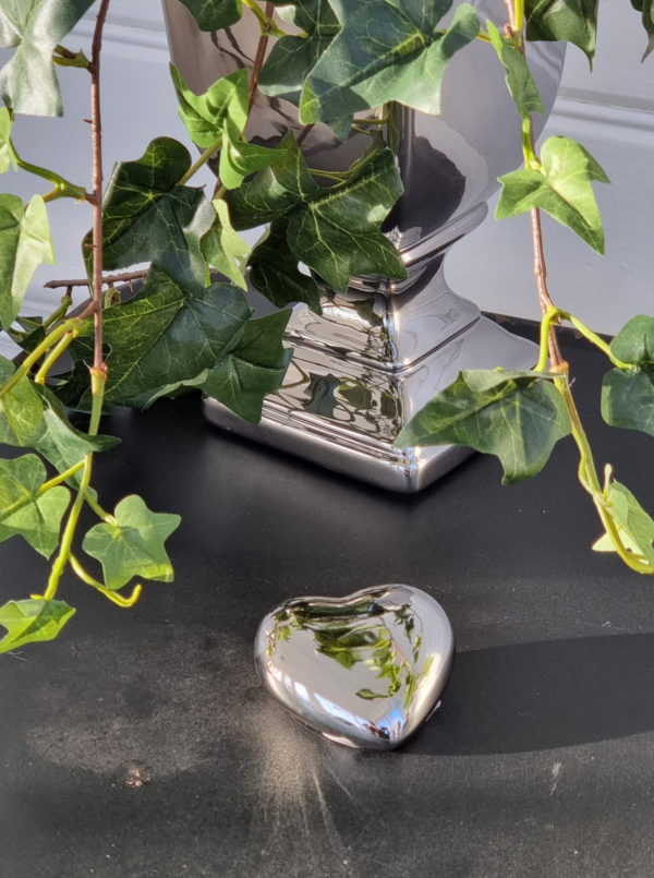 hjarta-i-silver-som-dekoration