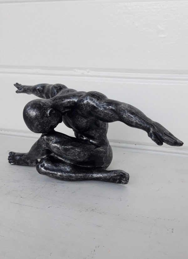 man-skulptur-för-dekoration