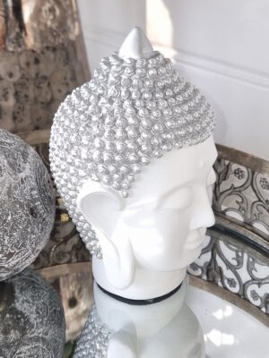 Thai buddha vitt ansikte. Besök Blickfång.se