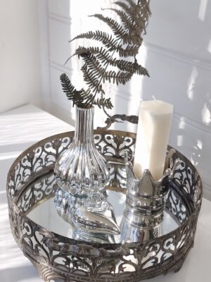 Litet hjärta i silver för dekoration. Besök blickfång.se