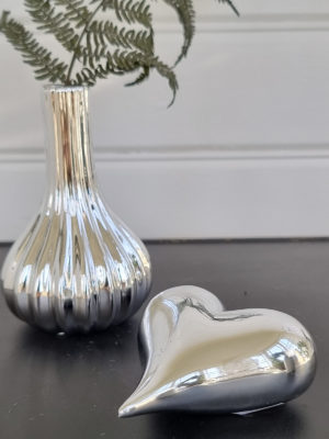 Hjärta dekoration i silver. Besök blickfång.se