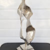 Flame-skulptur- pa-fot-i-silver-1