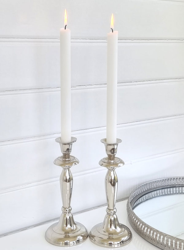 klassisk-ljusstake-i-silver