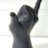 svart-hand-figur-call-me-3