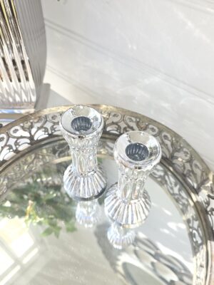 Ljusstake par i fattigmanssilver. Besök blickfång.se