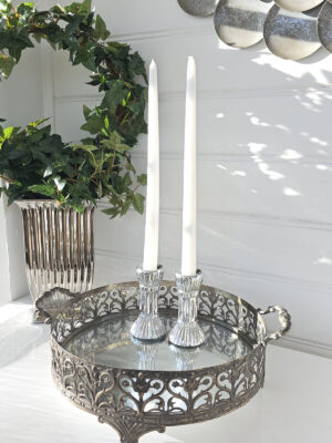 Ljusstake par i fattigmanssilver. Besök blickfång.se