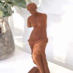 Venus rost figur för dekoration. Besök blickfång.se