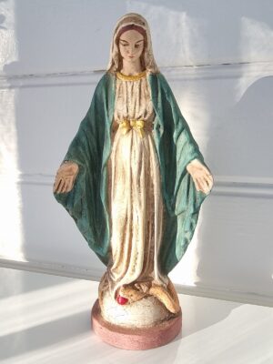 Madonna harmonisk prydnadsfigur för dekoration. Besök Blickfång.se