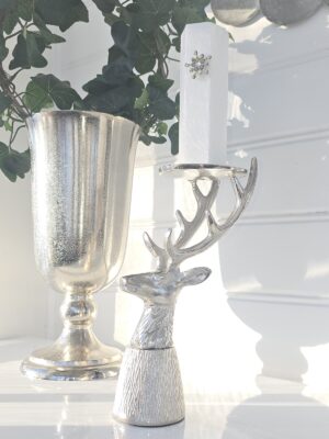 Hjort i silver ljusstake till blockljus. Besök blickfång.se
