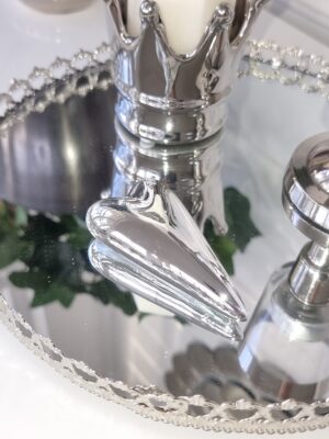 Litet hjärta dekoration i silver. Besök blickfång.se