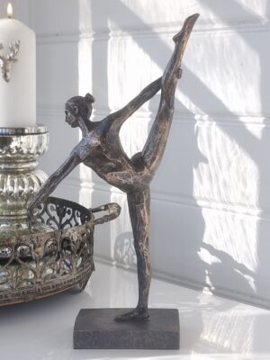 Ballerina dansare figur balett. Besök Blickfång.se
