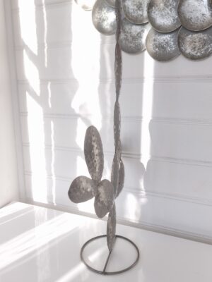 Kaktus dekoration i silver metall. Besök blickfång.se