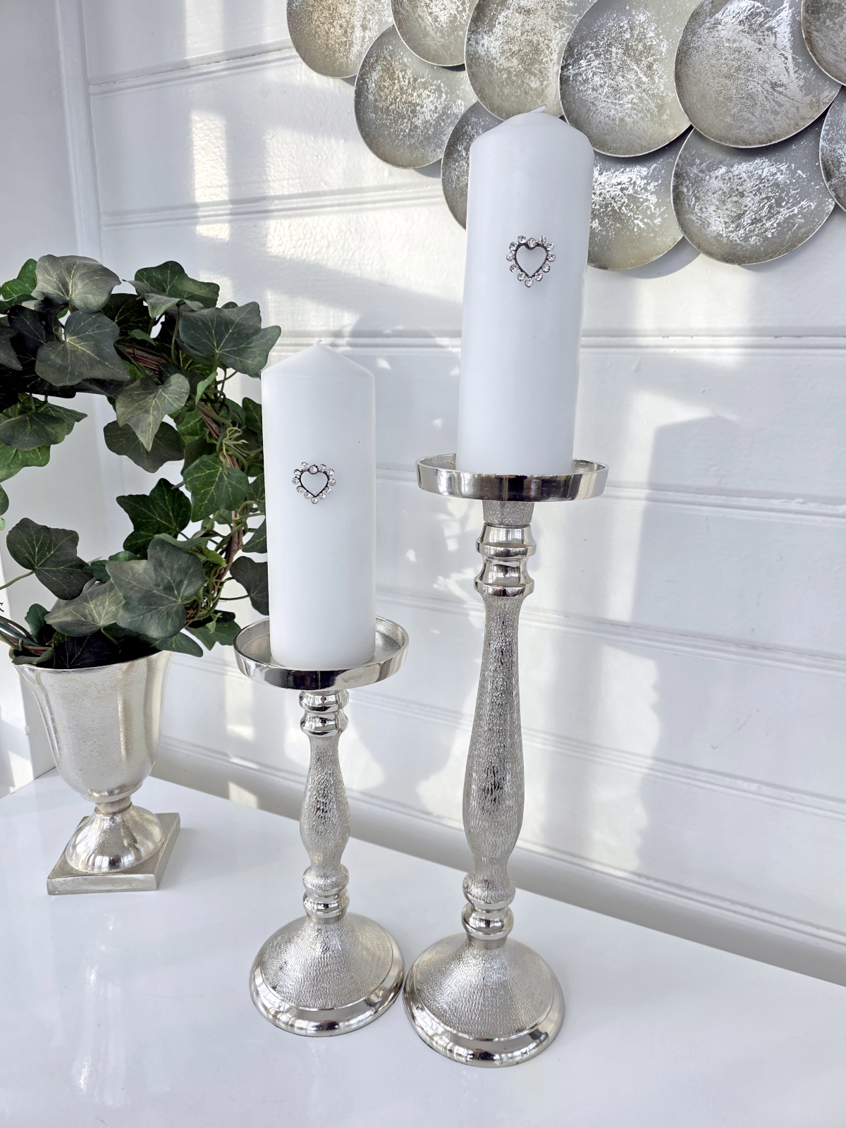 Blockljusstake-par-i-silver-metall